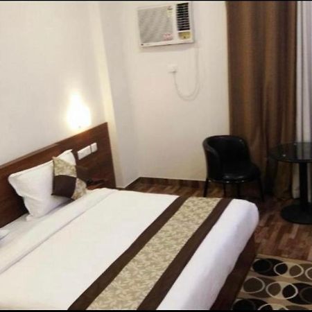 Aster Inn - Near Taj Mahal Агра Экстерьер фото